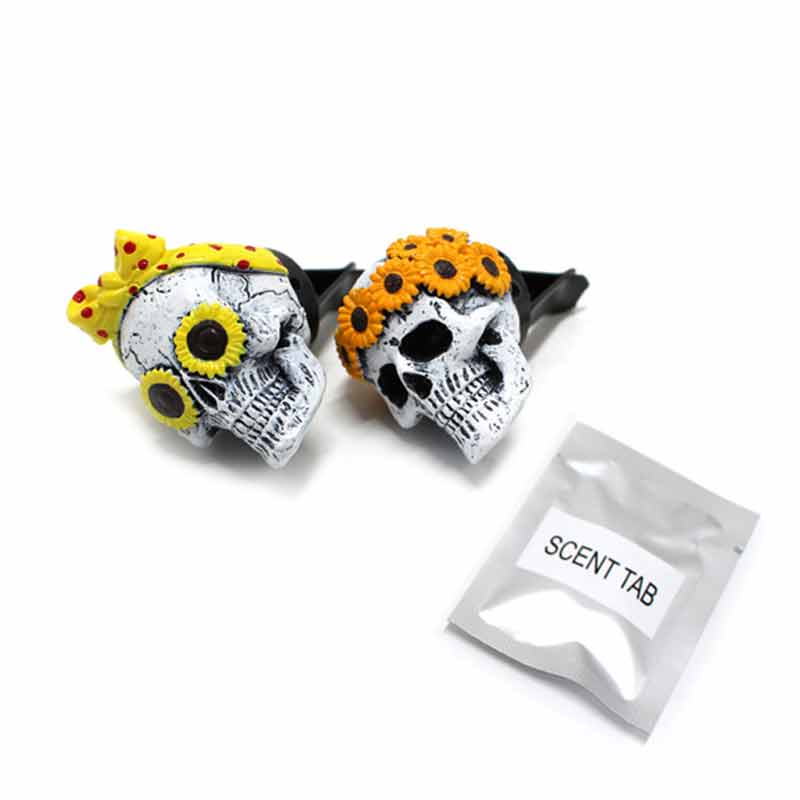 Car Scents Two Skulls Air Vent Clips Aromatherapy Set