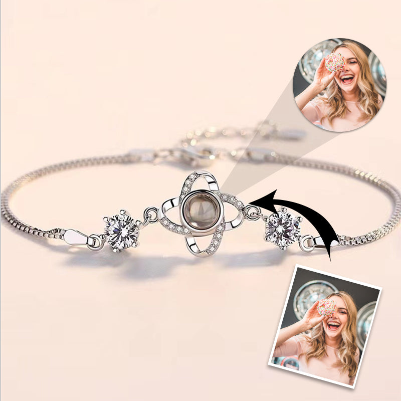  Yabeina Kail Custom Photo Projection Bracelet, Personalized  Photo Projection Bracelet Lucky Four Leaf Clover Bracelet for Women :  Clothing, Shoes & Jewelry