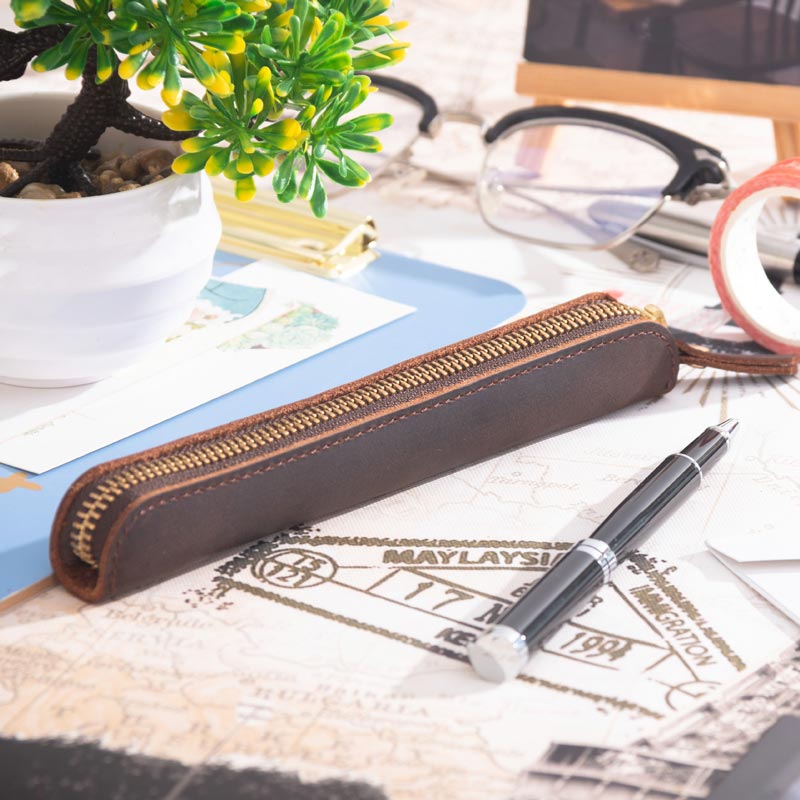 Vintage Leather Apple Handwritten Cowhide Zipper Pen Case Portable Leather Mini Small Pen Pouch